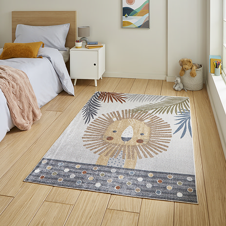 Vida Kids Iion rug on floor image 1