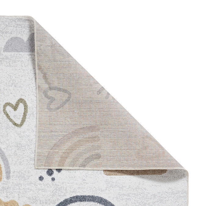 Vida Kids rainbow sun rug close up image 3