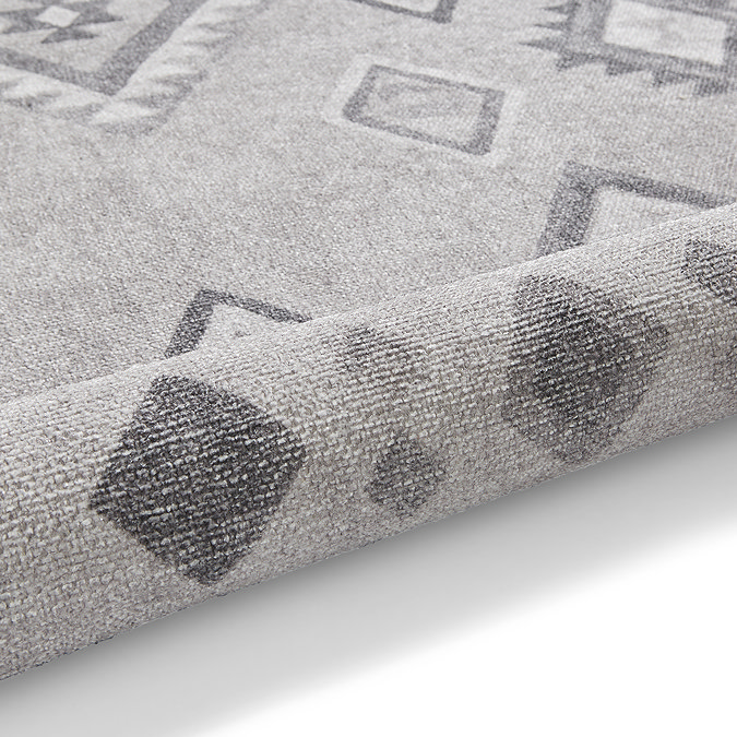 Whisper Grey Rug close up image 9