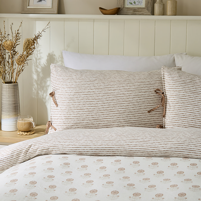 Woodblock Floral Reversible Soft Duvet Cover Set - Clay carousel image