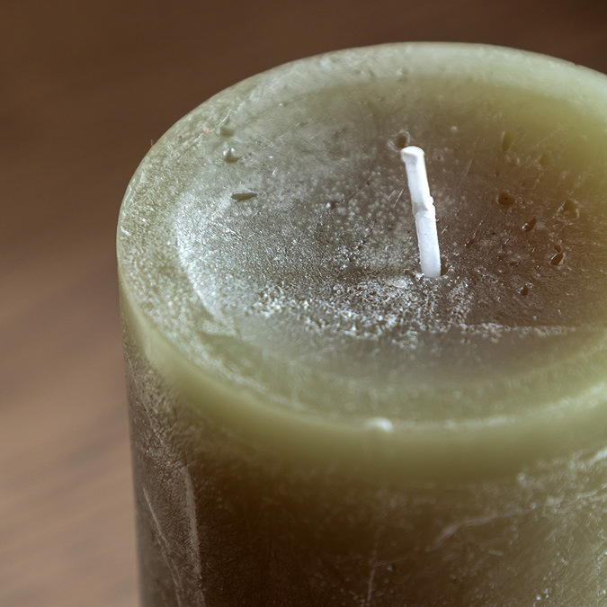 Zephyr pillar candle pair